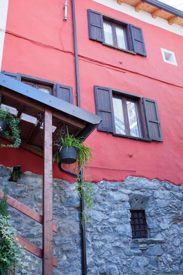 B&B Il Pettirosso Malonno Kültér fotó