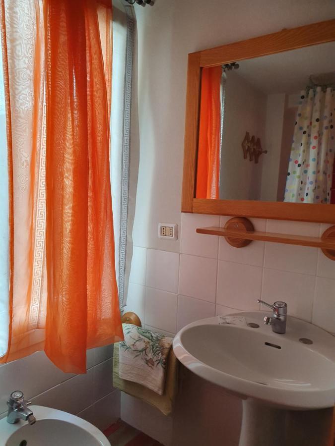 B&B Il Pettirosso Malonno Kültér fotó