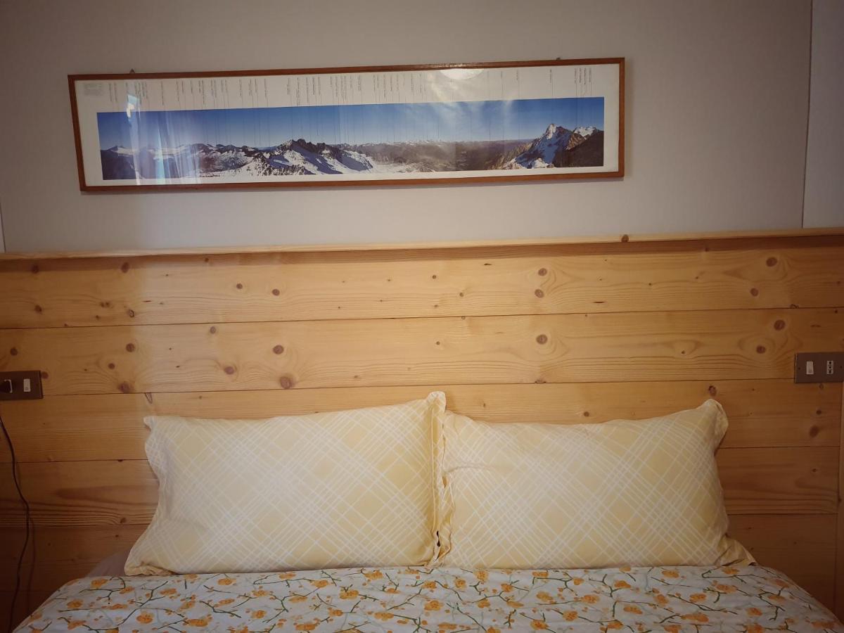 B&B Il Pettirosso Malonno Kültér fotó