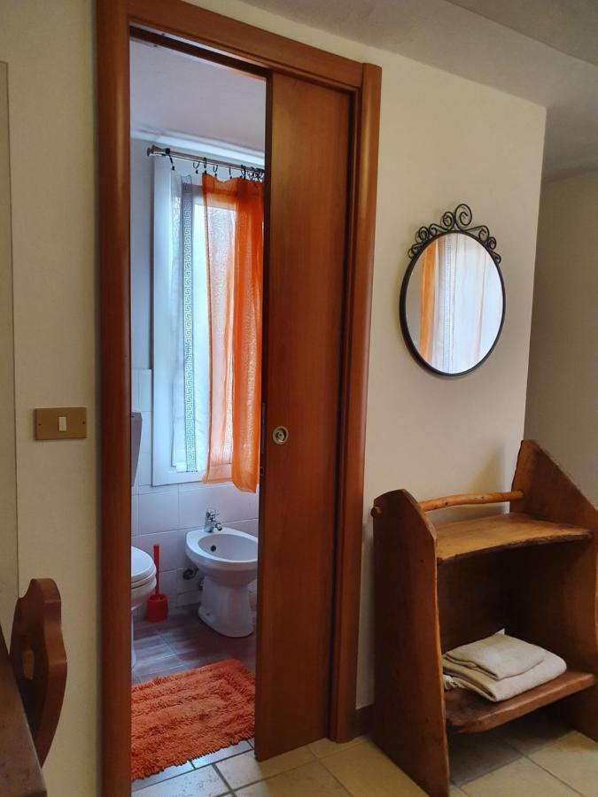 B&B Il Pettirosso Malonno Kültér fotó