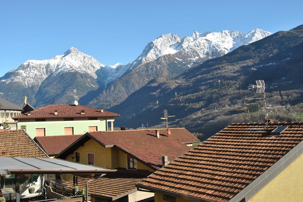 B&B Il Pettirosso Malonno Szoba fotó
