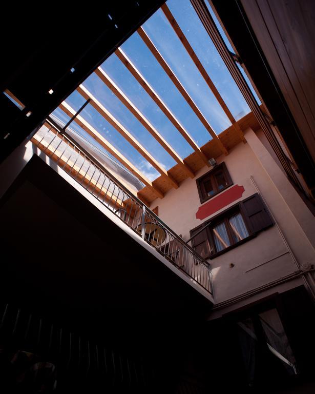 B&B Il Pettirosso Malonno Kültér fotó